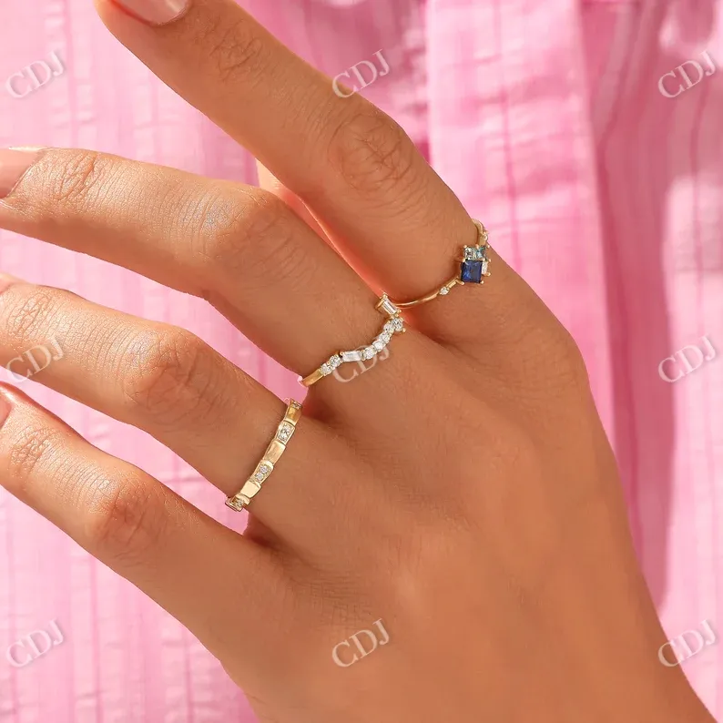 0.16CTW Unique Snake Wedding Band