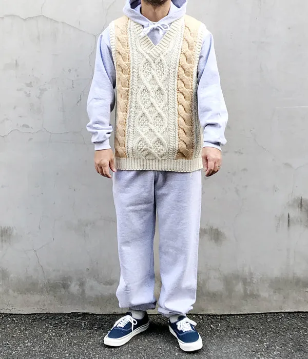 DIGAWEL/CABLE STITCH VEST (WHITE)