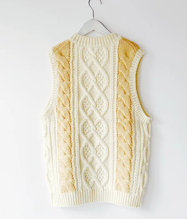 DIGAWEL/CABLE STITCH VEST (WHITE)