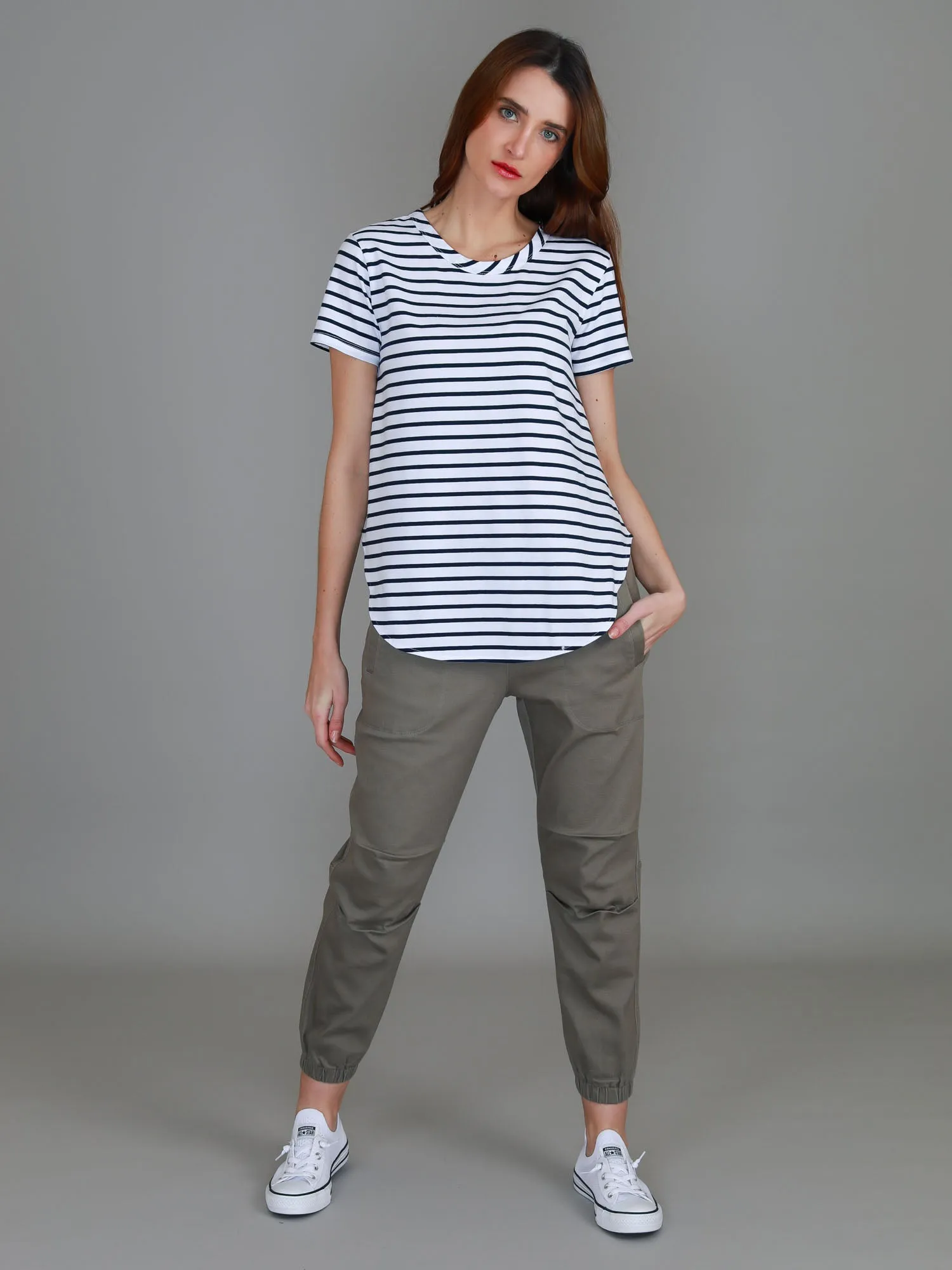 Elwood [-5cm] Curved Hem Tee