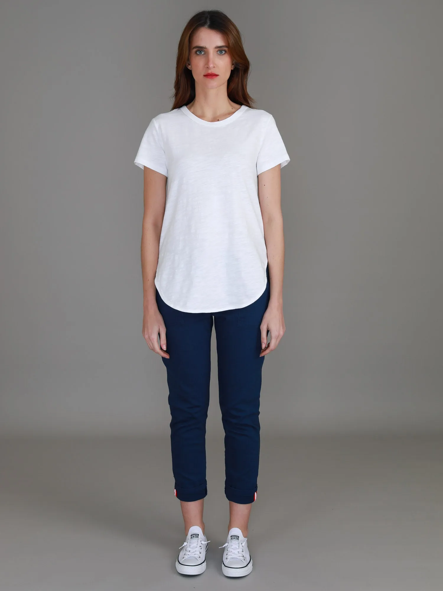 Elwood [-5cm] Curved Hem Tee