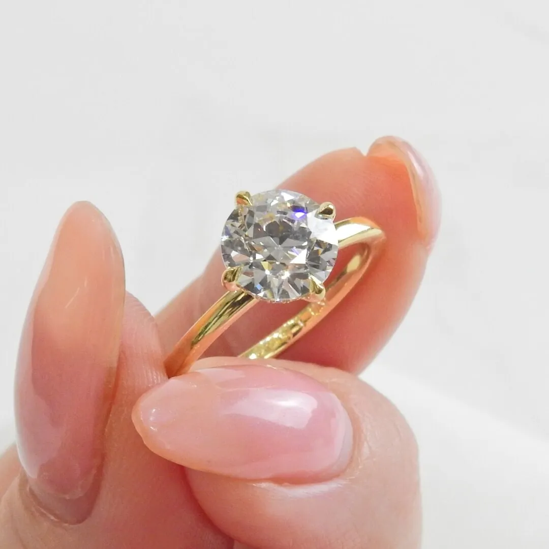 Euro Cut Compass Prong Ring
