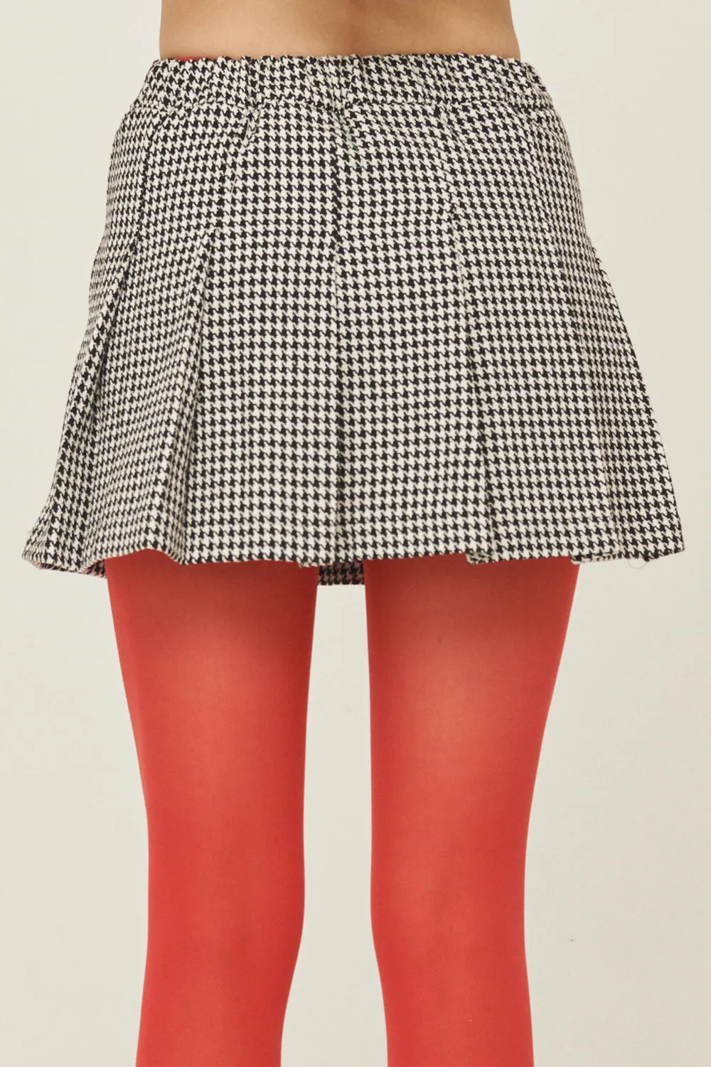 Haley Houndstooth Pleated Skort