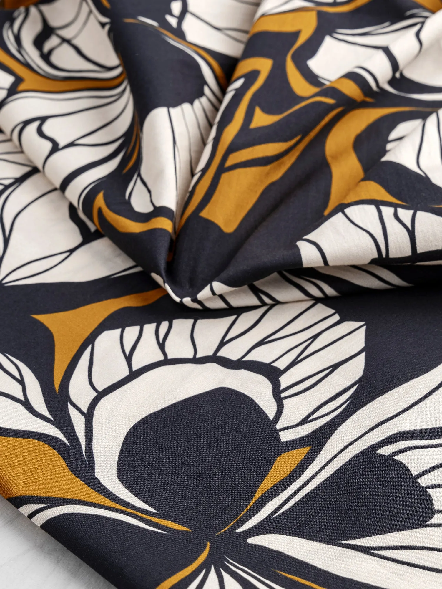 Large Illustrated Floral Print Cotton Poplin - Bronze   Black   Cream - Swatch
