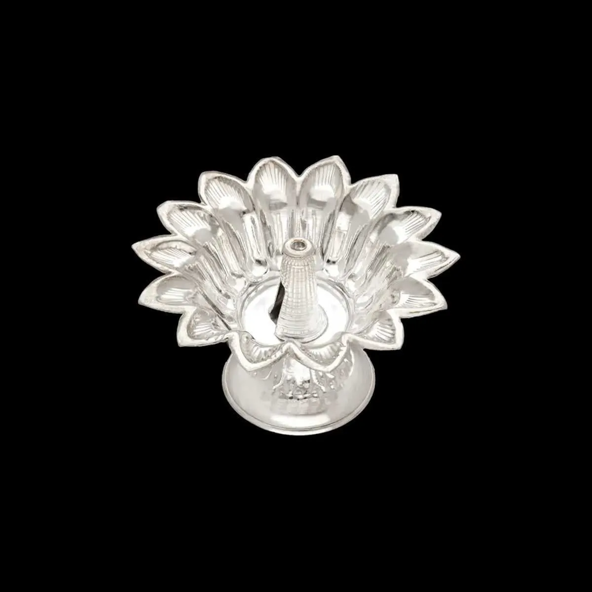 Pristine Radiance Silver Niranjan