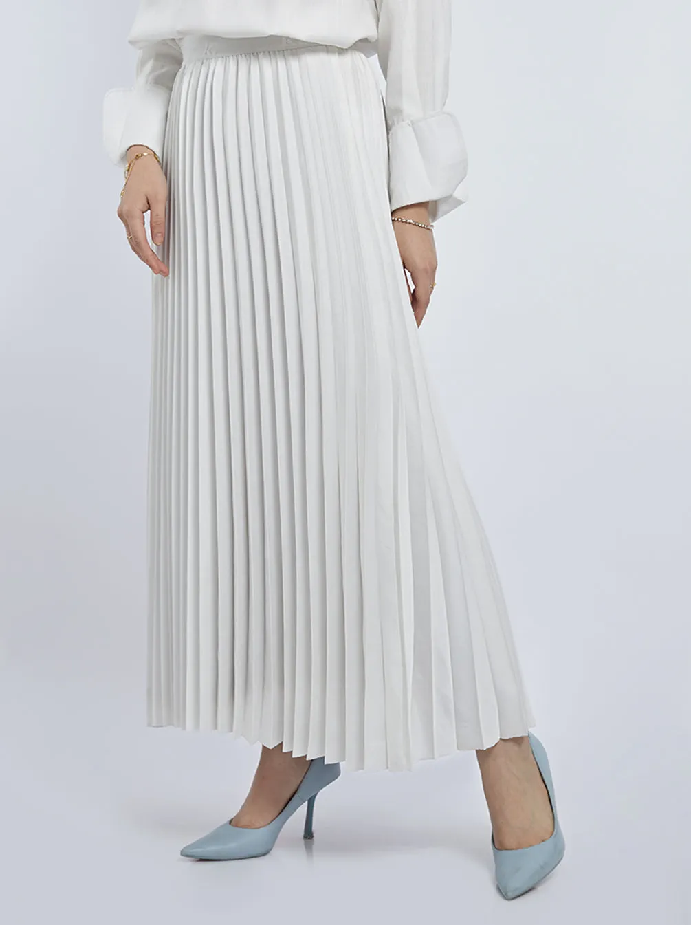 SATIN PLEATED SKIRT PLAIN WHITE