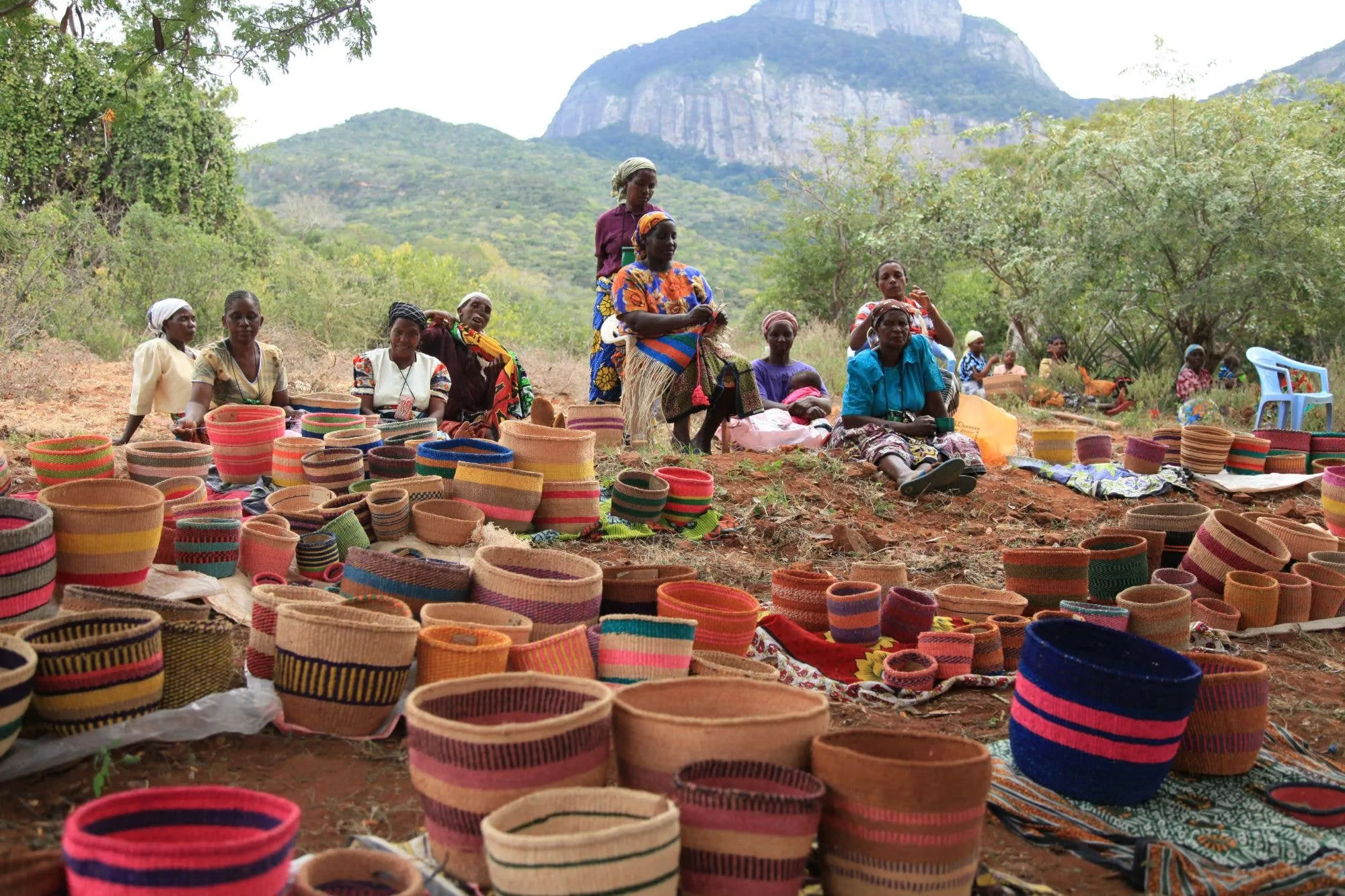 Unique Fine-Weave Baskets: Medium