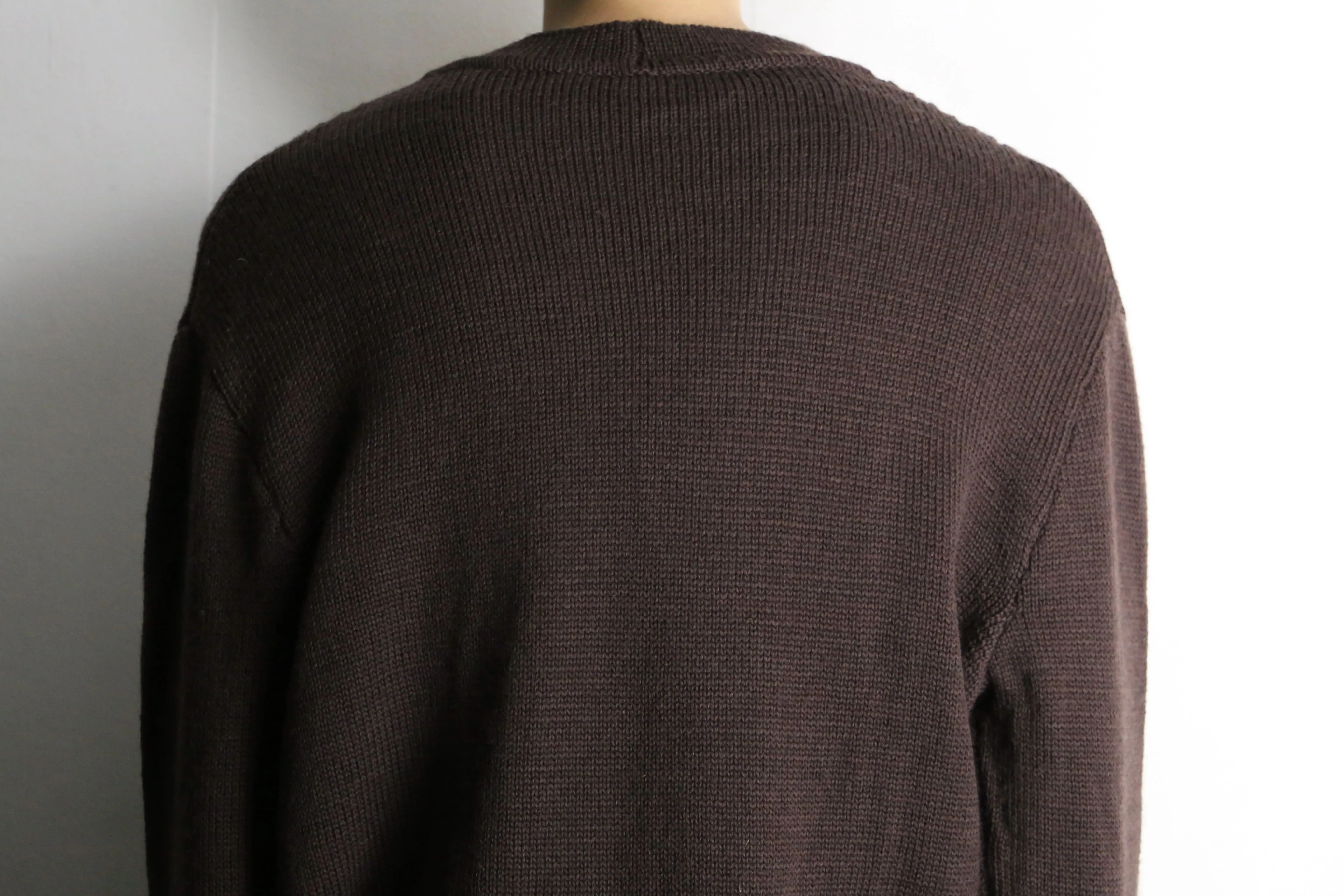 wood button brown knit cardigan